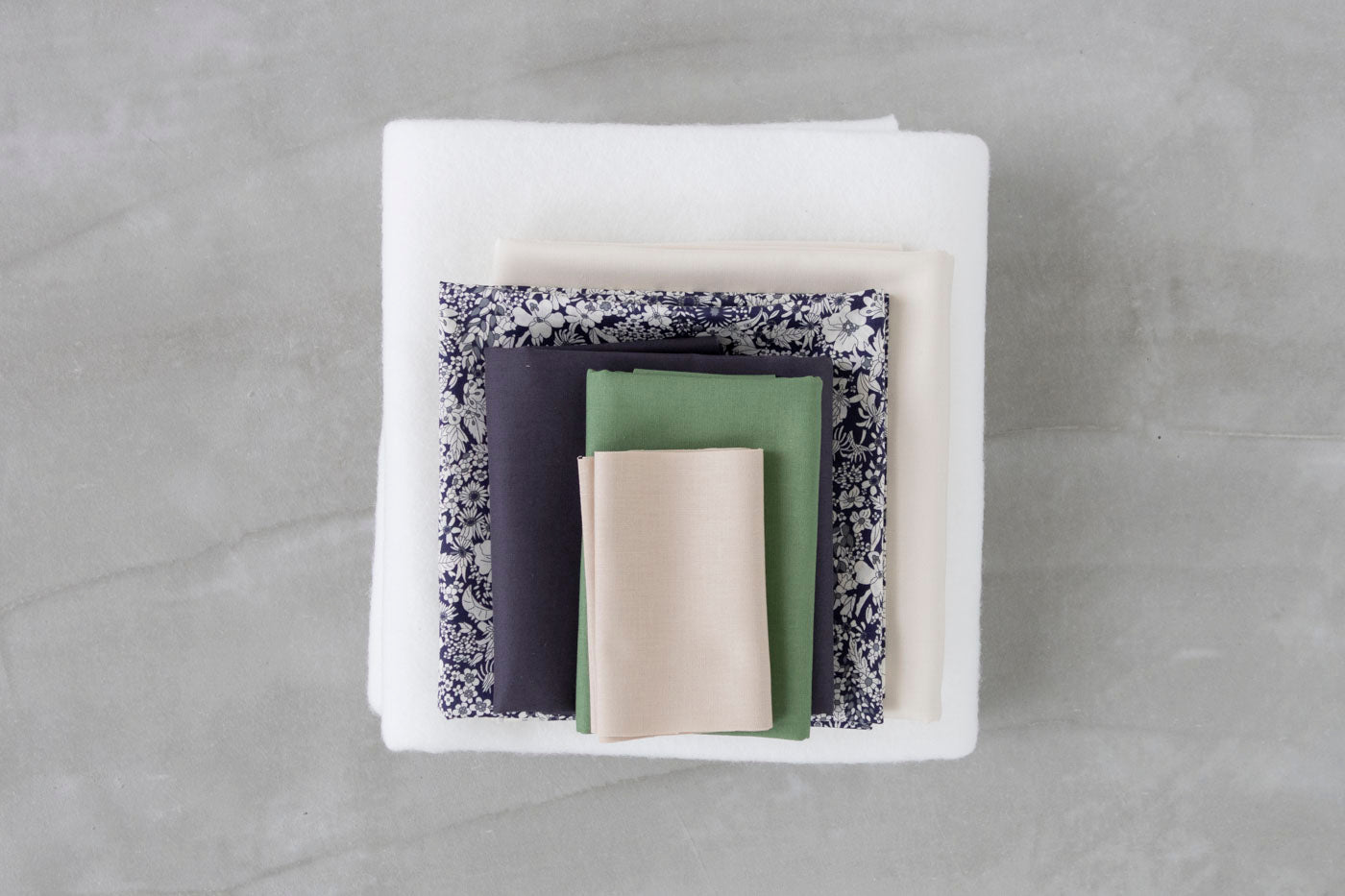 【Kit】Sawtooth Star Quilt(ビデオ講座付き)