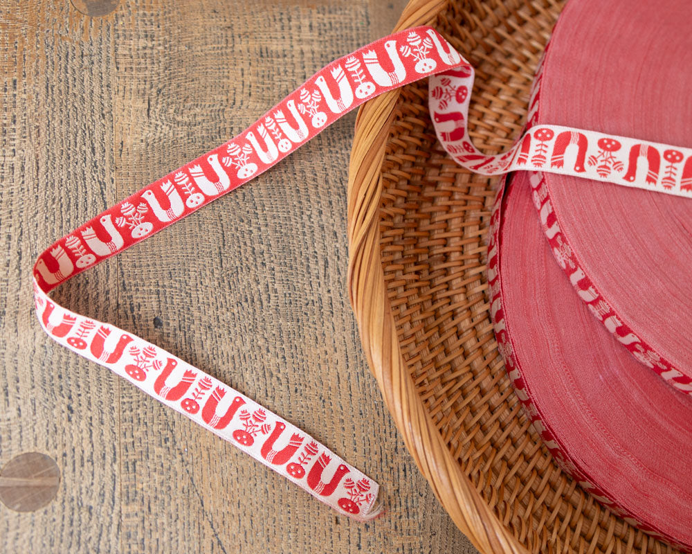 Folk Bird Ribbon