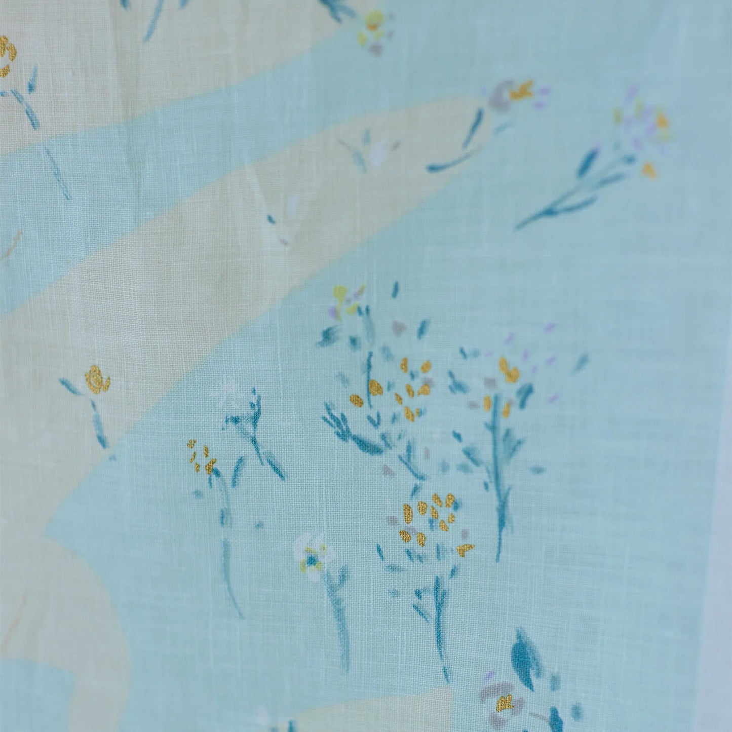 Sanga - 薄手リネン