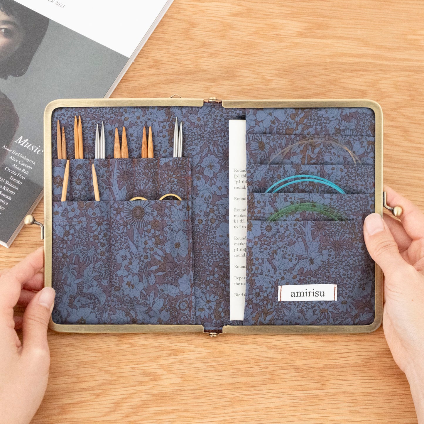 Knitter's needle case - Corduroy -