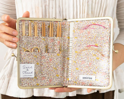 Knitter's needle case - Corduroy -