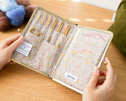 Knitter's needle case - Corduroy -