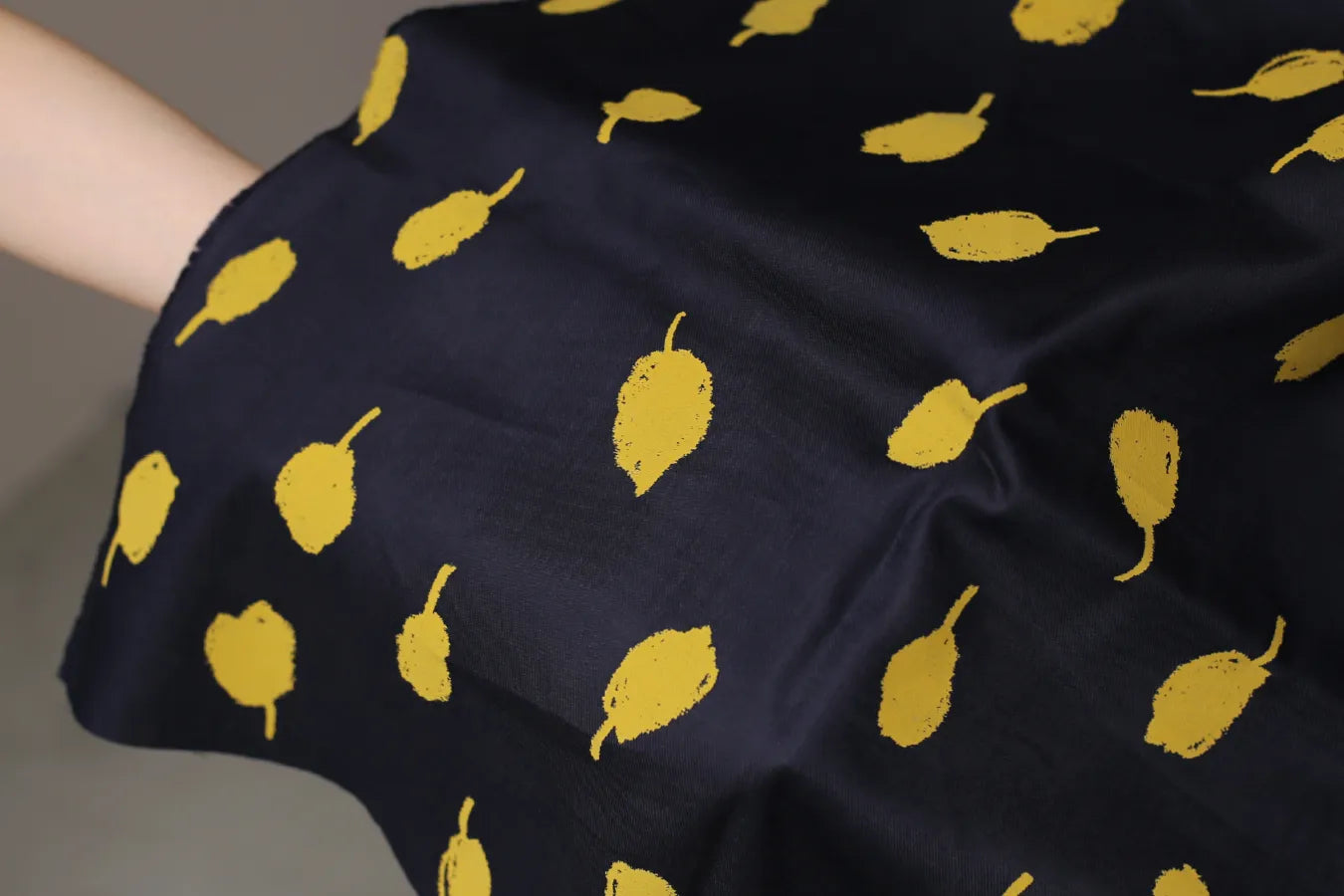 Navy × Mustard（サンプル色）