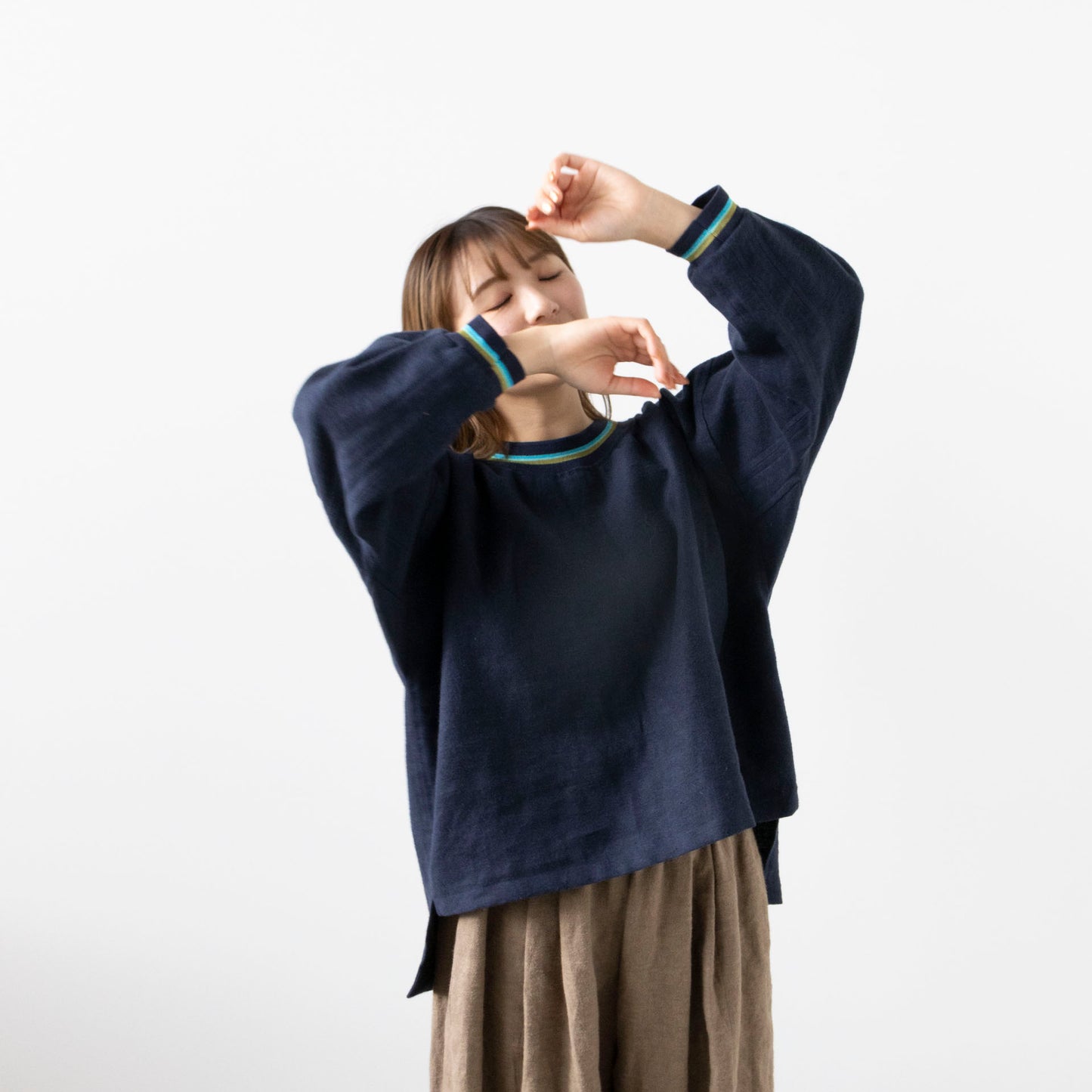 【Kit】Sweatshirt -Misha -